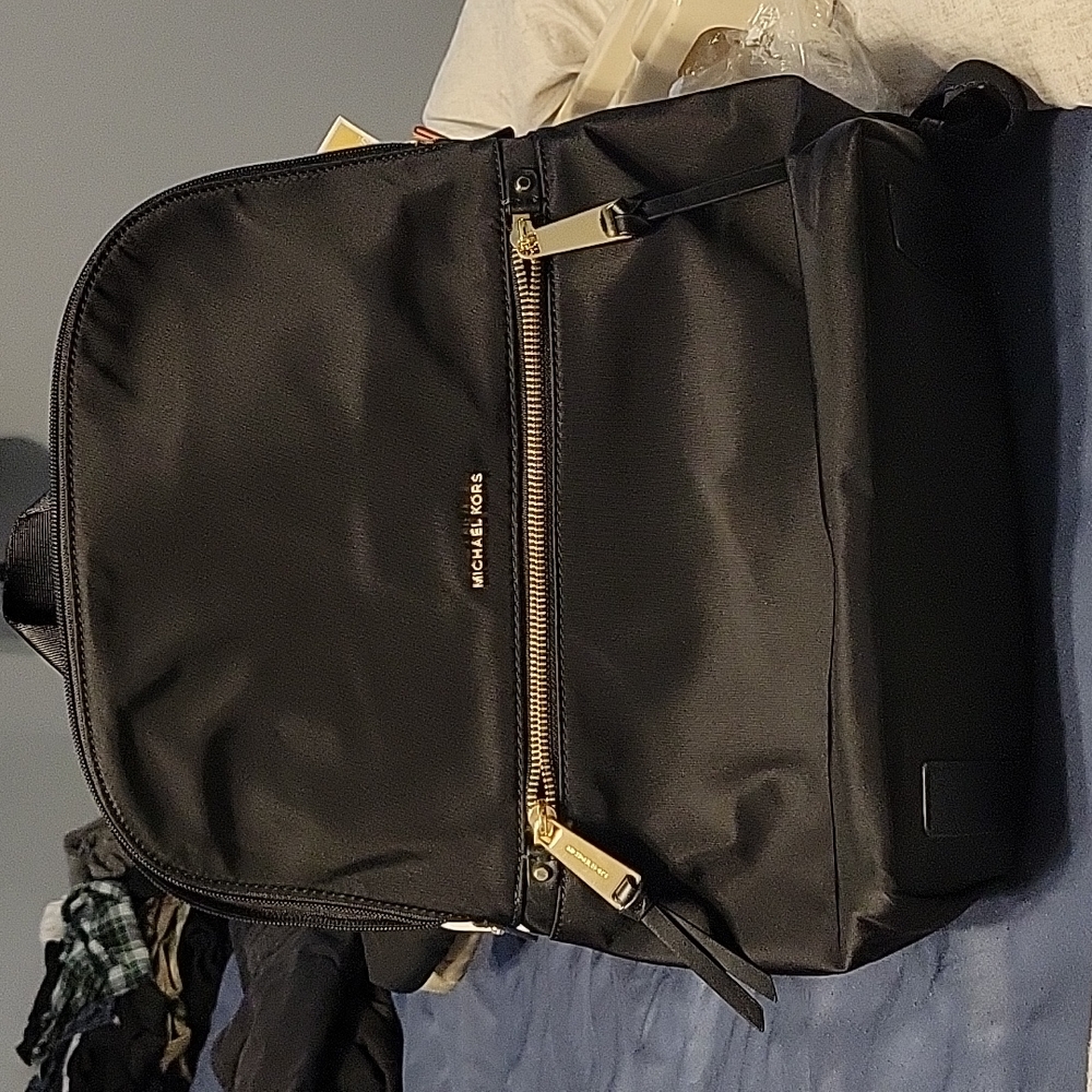 *NTW* Michael Kors Polly Backpack